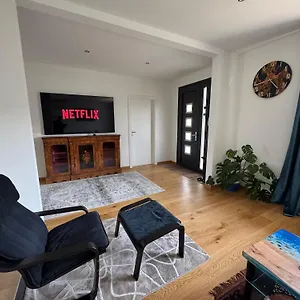 Moderno Netflix & Free Parking Appartamento